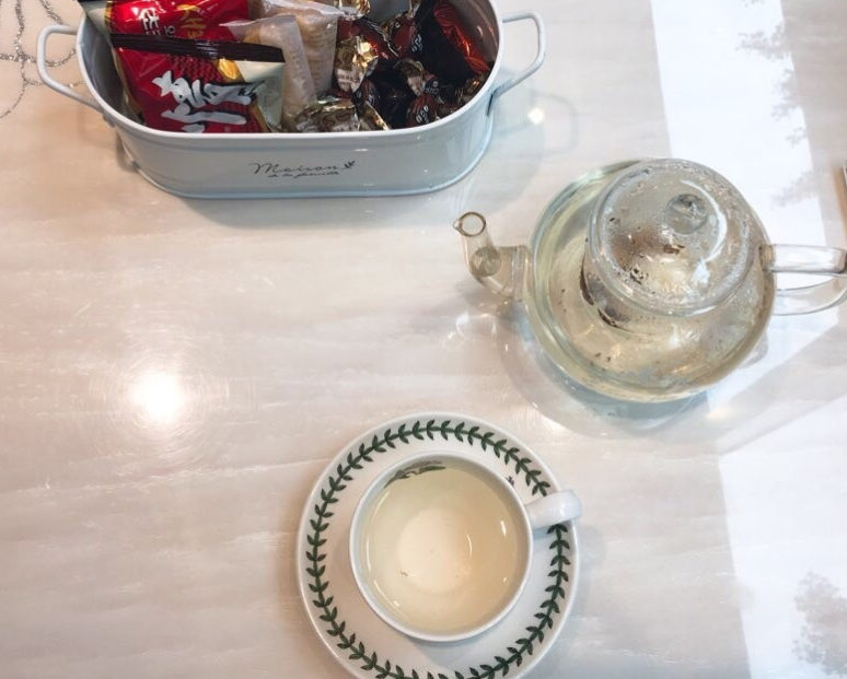 불안하고 긴장될 때 마시면 좋은 음료 알아보겠습니다