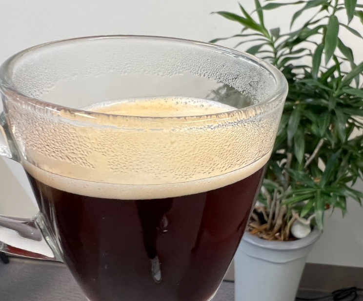 머리 많이 쓰는 작업 하면서 마시는 음료 3가지